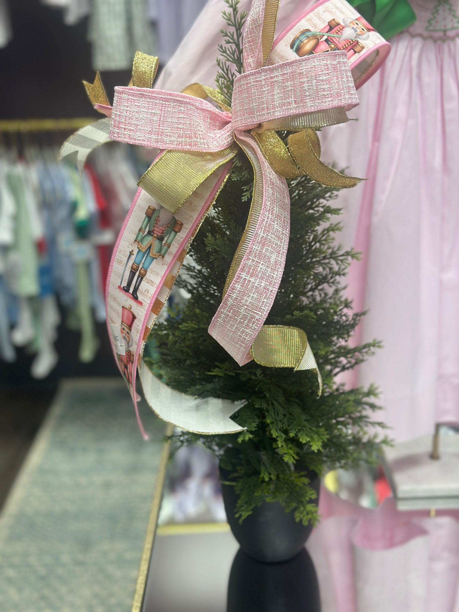 Small Sugarplum Nutcracker Bow