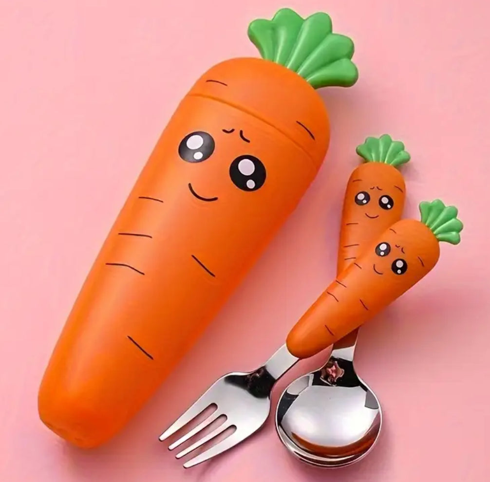Child’s portable tableware set
