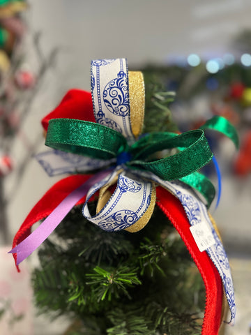 Small Enchanted Ornament Bow