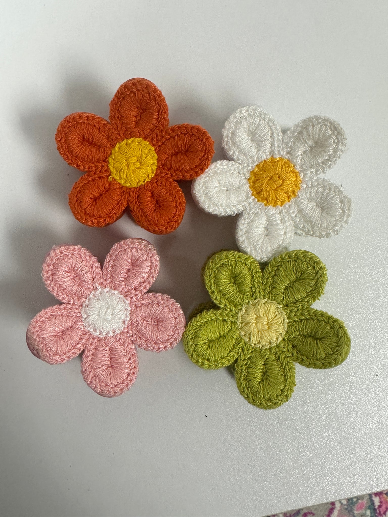 Embroidered Claw Clips (4 colors)
