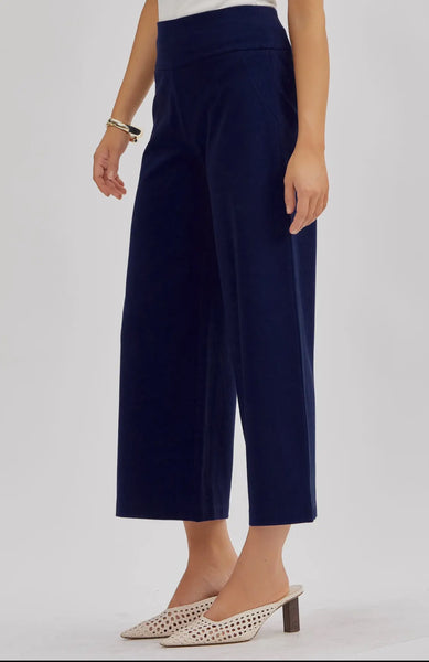 Sassy Size (Plus Size) Dear Scarlet Magic Wide Cropped Pants (2 Colors)