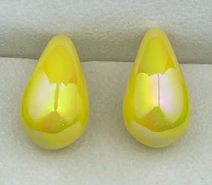 Glossy Teardrop Earrings (2 colors)