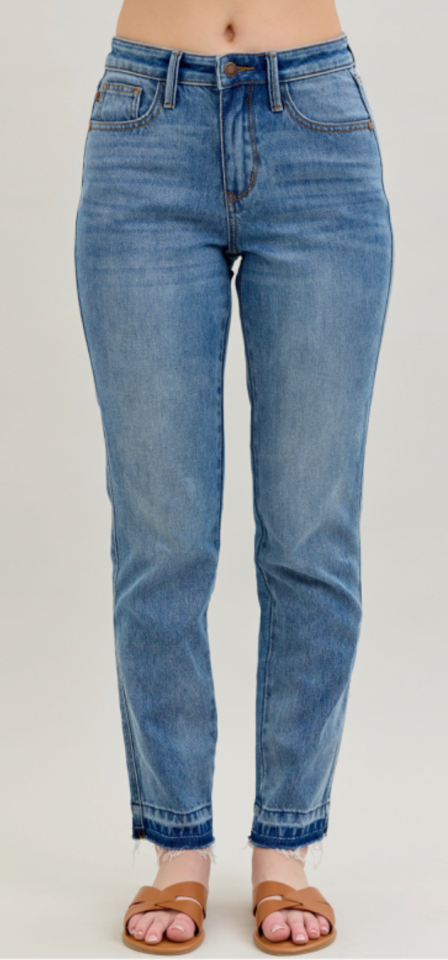 Judy Blue Midrise Rigid Magic Release Hem Boyfriend Jeans