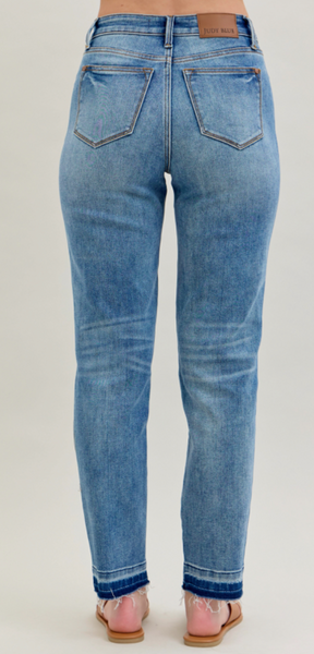 Judy Blue Midrise Rigid Magic Release Hem Boyfriend Jeans