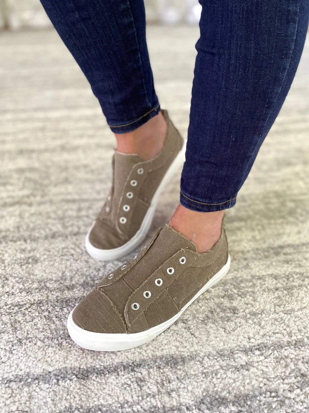 Corky Babalu Sneakers- Taupe