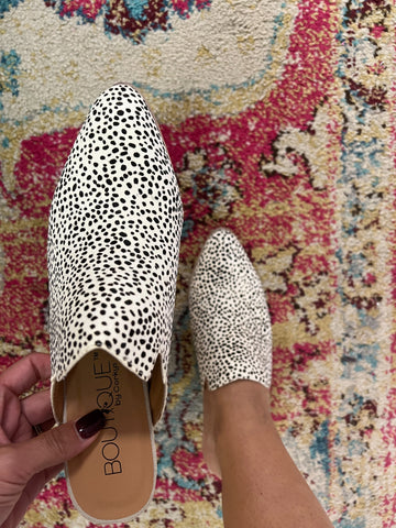 Corky’s Woodlands White Speckled Shoe