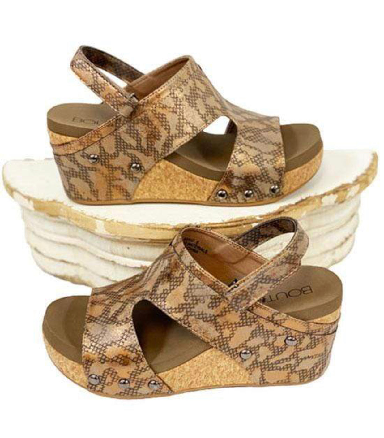 Corky’s Bronze Snake Wedges